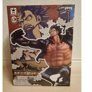 ONE PIECE FIGURE FEE - Picture 1 of 4