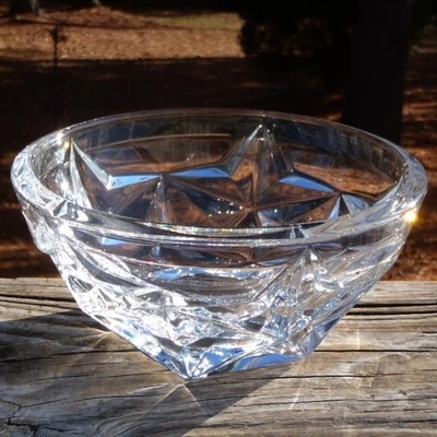 Vintage Discontinued Tiffany & Co Crystal STARS Pattern Signed 5.75" BOWL EXUC - Image 1 of 4