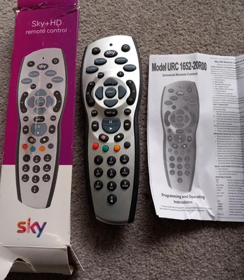 Universal Sky HD Remote control handset URC1652-20R00 New in box - Image 1 of 4