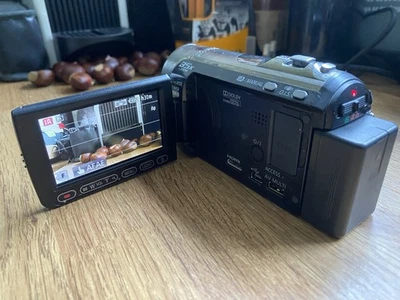 Panasonic HDC-SD60 Video Camera Camcorder 25x Lens, 5.0mp, Full 1080P HD OIS X60 - Image 1 of 4