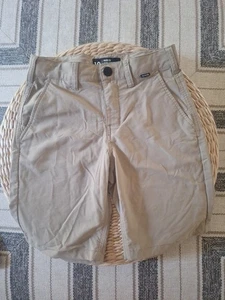 Hurley Boys Nike Dri Fit Size 10 Beige shorts With Pockets - Picture 1 of 5