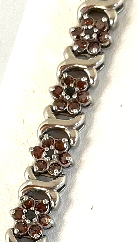 PULSERA TENIS 10K WG HECHA A MANO ELEGANTE COLOR NEGRO Y ROJO DIAMANTE FLOR Foto 1 de 4