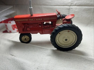 Vintage 1960s Tru Scale 1:16 Die Cast Red Tractor and grain silo - Image 1 of 4