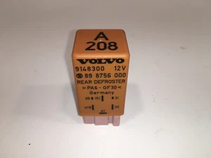 Volvo 850 , 960 ,S/V70 Rear Defroster Relay 9148300 , 845, 844 , 965 964 - Picture 1 of 8