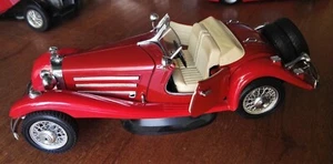Modellino MERCEDES BENZ 500K ROADSTER (1936)- Burago anni '90 - Scala 1:20_vedi - Foto 1 di 4