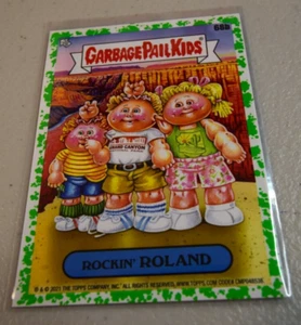 Topps Garbage Pail Kids Go on Vacation 2021 #68b Rockin' Roland verde paralelo - Imagen 1 de 2