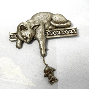 Vintage J. Jonette Pewter Cat Holding Mouse by Tail Brooch/Pin Signed J.J. - Picture 1 of 6