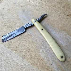 Antique Celluloid Handle Corn Razor Folding Straight Razor - Picture 1 of 9