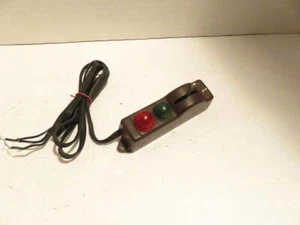 Lionel Trains MPC TRAIN - 027 FERNSCHALTERSTEUERUNG - HAT OBJEKTIV - M70 - Bild 1 von 2