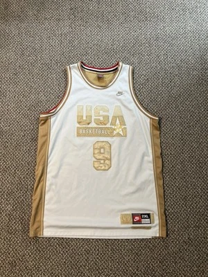 Camiseta Nike Michael Jordan #9 Dream Team EE. UU. Letras Doradas Cosidas Hombres 2XL NUEVA SIN ETIQUETAS Foto 1 de 4
