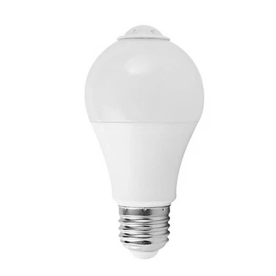 Outdoor Light Bulb Infared Energy Saving E27 Threaded Bayonet 9W Wide - Image 1 of 4