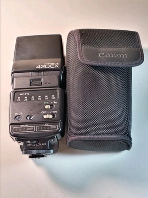 Canon 420EX Speedlite Flash With Case  Tested And Works Great - Image 1 of 4