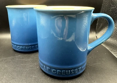 LE CREUSET STONEWARE кофе чая кружки лот из 2 Марсель синий GUC - Изображение 1 из 4