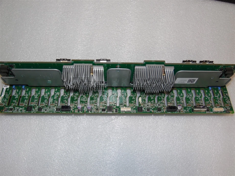 DELL POWEREDGE R7425 R740xd 24 BAY SFF NVME SERVER BACKPLANE PC8TD FJH5T 3M0XD - Image 1 of 2