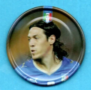AZZURRI 2010-CAMORANESI 8 CENTROCAMPISTA-DISCHETTI NAZIONALE ITALIANA-CARREFOUR - Picture 1 of 2