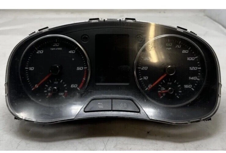 Cuadro de instrumentos velocímetro Seat Toledo MK4 2012-2018 6JA920940E (65) Foto 1 de 4