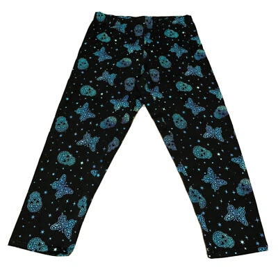 NEW No Boundaries SKULLS/BUTTERFLIES/STARS Black Capri Leggings Jr. Women SMALL - Image 1 of 4