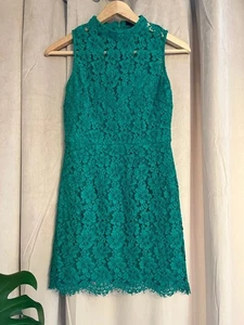 Green Lace Sleeveless Mini Dress – Forever 21 Size S - Picture 1 of 1