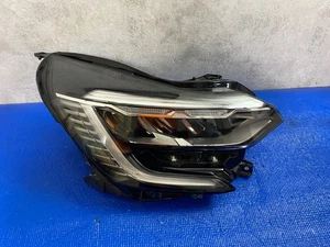 Faro derecho LED 26010 4525R Hella original Renault Captur desde 2019 - Imagen 1 de 10