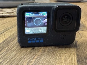 GoPro Hero 12 Black Action Camera with 3 Battery and Charger - Picture 1 of 14