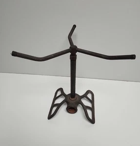Vintage/Antique Cast Iron and Brass 3 Nozzle Lawn Sprinkler Cool! - Picture 1 of 7