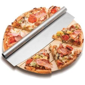Avanti Mezzaluna Pizza Slicer Pizza Cutter - Stainless Steel - Picture 1 of 14