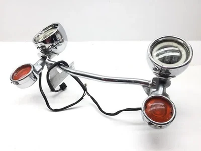 Front Spot Light Turn Signal Bar 2005 Harley Road King Classic EFI FLHRCI 3336 x - Image 1 of 4