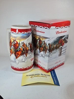 Budweiser Holiday Stein 2010 nueva caja abierta Clydesdale  Foto 1 de 4