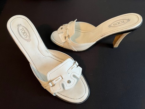 TOD’S Sandali bianchi TOD'S in pelle tacchi scorrevoli taglia 38 euro 8 splendidi Stati Uniti!!
