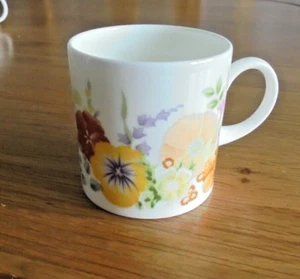 Wedgwood Summer Bouquet Espresso Demitasse Cup Excellent - Picture 1 of 3