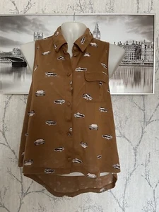 Vintage Car Print Brown Blouse Size 10 Car Design Cadillac Retro Denim Co Brand - Picture 1 of 8