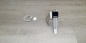 Banda deportiva Apple Series 5 Nike+ - 44 mm GPS - Imagen 1 de 1