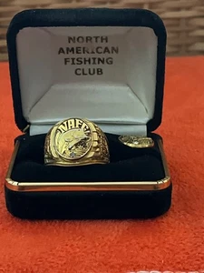 North American Fishing Club Life Member .925 Sterling, 14kt Ringgröße 13 mit Pin - Bild 1 von 9