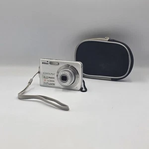 Nikon Digital Camera Coolpix S210 8.0MP Silver Tested Fully Working - Picture 1 of 16