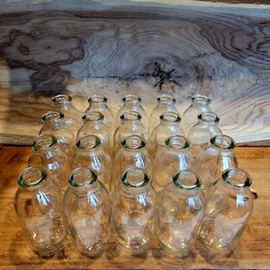 20 STÜCK Mini Glas Vasen, Kleine Vasen, Tischvasen, Mini Flaschen, Hochzeit - Bild 1 von 6