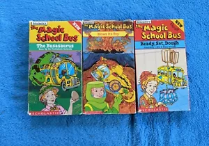 THE MAGIC SCHOOL BUS 3 VHS Tape Lot Children's Busasaurus Blows It's Top - Picture 1 of 3