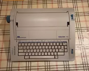 Gabriele 110 TA Triumph Adler PERFECTLY WORKING TYPEWRITER - Picture 1 of 5