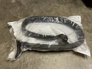 Windshield Windscreen Header Seal for JEEP WRANGLER JK 2007-2018 55397454ab - Picture 1 of 3