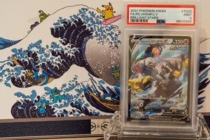 Pokemon Stelle Brillanti 2022 TG20 Full Art/Rapid Strike Urshifu V PSA 9 come nuovo - Foto 1 di 4