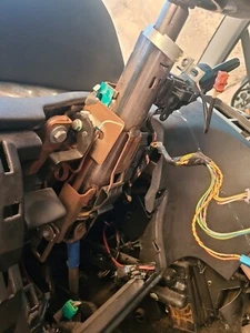 RICAMBI USATI PIANTONE STERZO PEUGEOT 307 S. Wagon 2° Serie Benzina 553537 - Foto 1 di 5