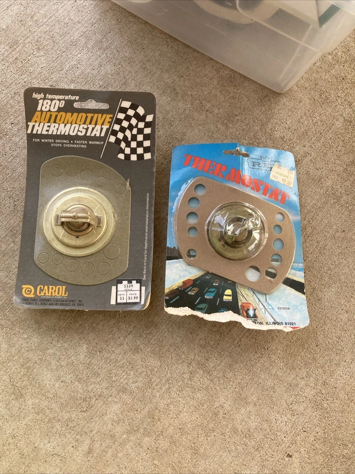 Lote 2 Termostatos Automotrices Vintage Marcas Carol & Rex Años 50-70 Nuevo de Lote Antiguo Foto 1 de 2