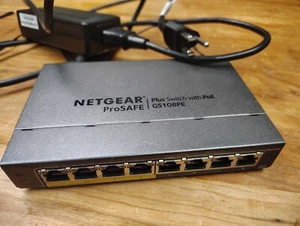 Conmutador de red Netgear Prosafe GS10PBE 8 puertos - Imagen 1 de 4