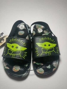 Baby Yoda Toddler Boy Side Sandal Shoe Size 5-6 Flip Flop Star Wars Mandalorian - Picture 1 of 4