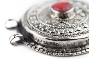 Coral-Inlaid Afghan Tribal Pendant 42x46mm Afghanistan Silver White Metal - Picture 1 of 5