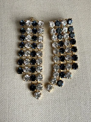 Pendientes Elizabeth Cole Gota Cristal Azul Y Blanco Nuevos Foto 1 de 4