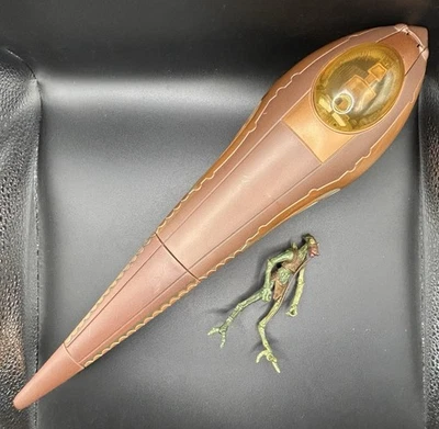 Hasbro 2003 Star Wars Clone Wars Separatist Geonosian Starfighter con piloto Foto 1 de 4