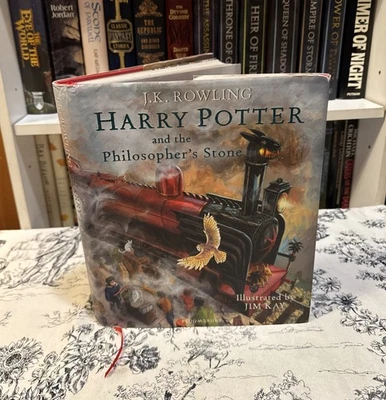 Harry Potter & the Philosopher's Stone First Illustrated Edition - JK Rowling - Image 1 of 4