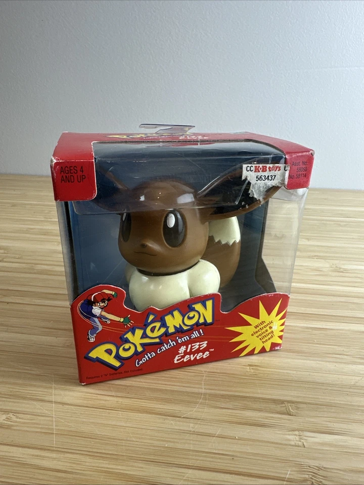 Pokemon #133 Eevee Electronic Voice Tilting Head 1999 Hasbro
