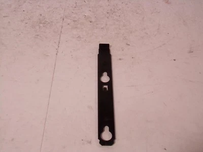 2003 2004 2005 2006 2007 2008 ISUZU Ascensor Faro Retenedor Clips Montaje 4891 Foto 1 de 4