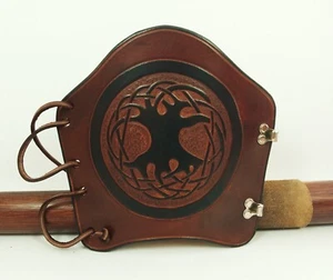 Armschutz Bogensport Leder braun Yggdrasil punziert Bogenstulpe Lebensbaum Baum - Picture 1 of 6